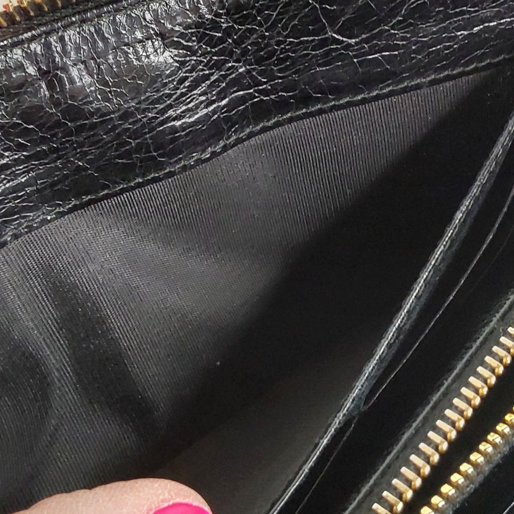 'MIU MIU' BOW-FRONT LEATHER WALLET FULL-ZIP  DISTRESSED ONYX - Picture 6 of 15